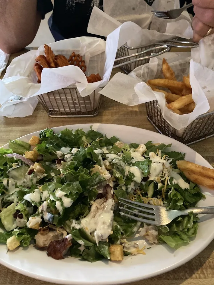 Salad with Grilled Chicken